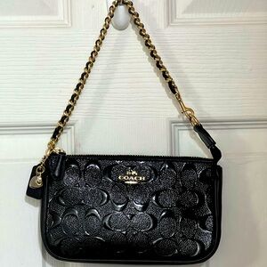 SOLD | Coach Wristlet